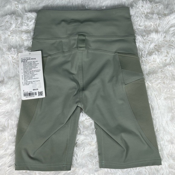 Lululemon | NWT! | Cargo SHR Hiking Shorts - Picture 5 of 5